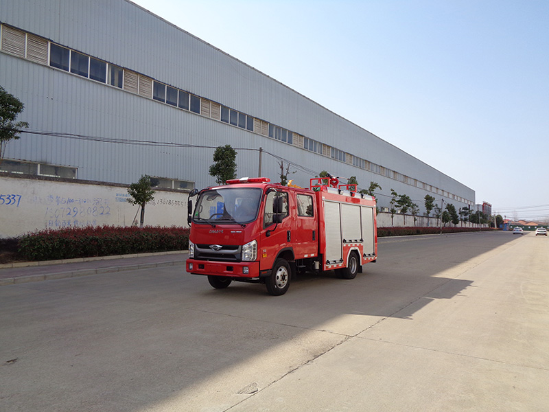 中潔牌XZL5071GXFSG25/B6型水罐消防車
