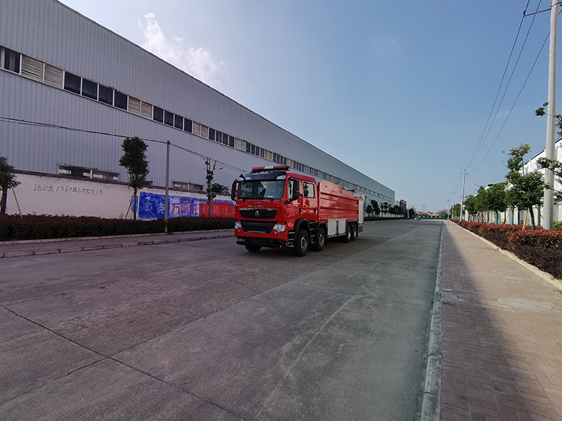 中潔牌XZL5430GXFPM250/Z6型泡沫消防車